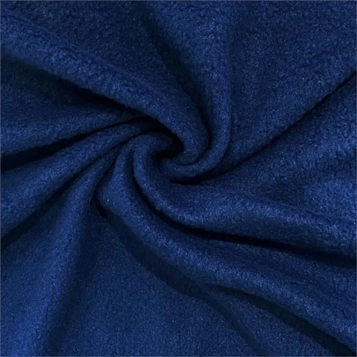 Manta Polar Blanket Free Sample