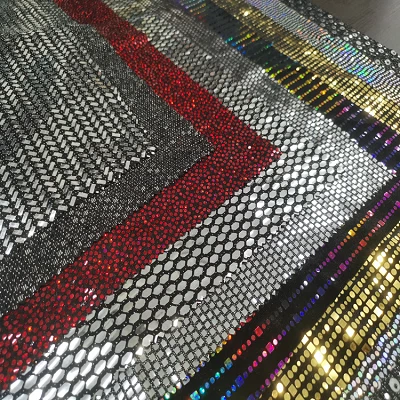 Искрящо златно пайети плат