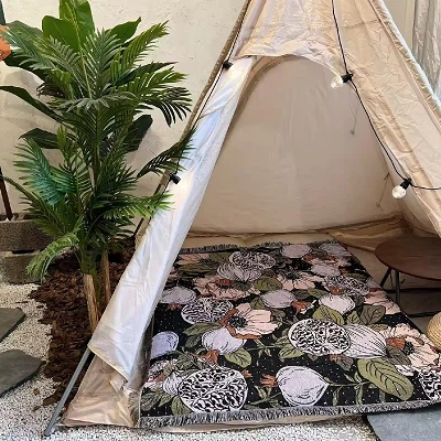 Tassel Blanket For Room Decoration